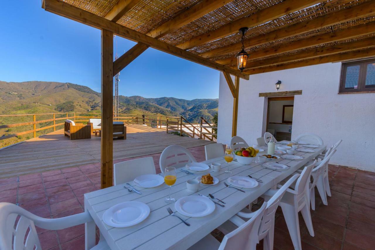 Gasthaus Complejo Rural El Mirador Málaga Exterior foto